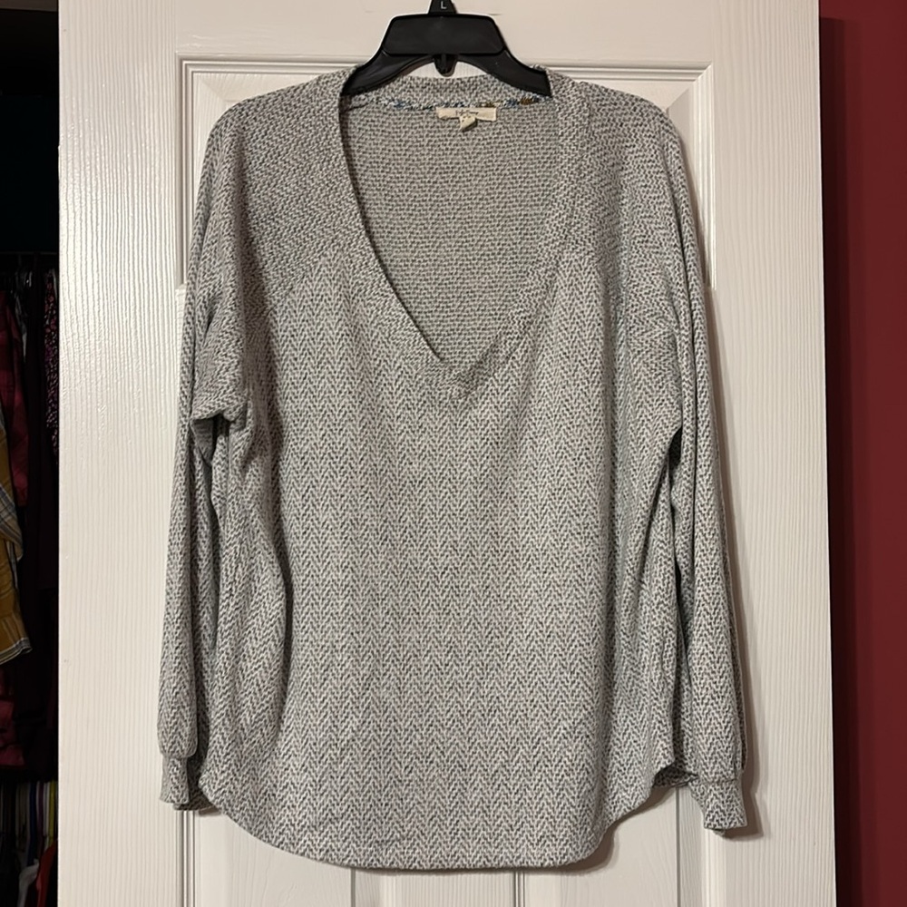 Peyton Primrose Gray patterned textures long sleeve size medium